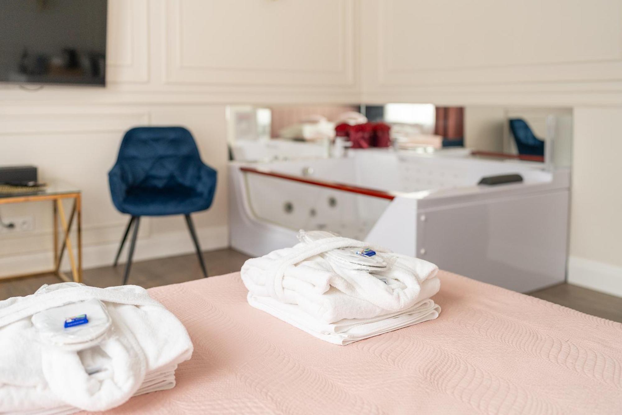 Apartament Glamour Prywatne Jacuzzi Starowislna 크라쿠프 외부 사진